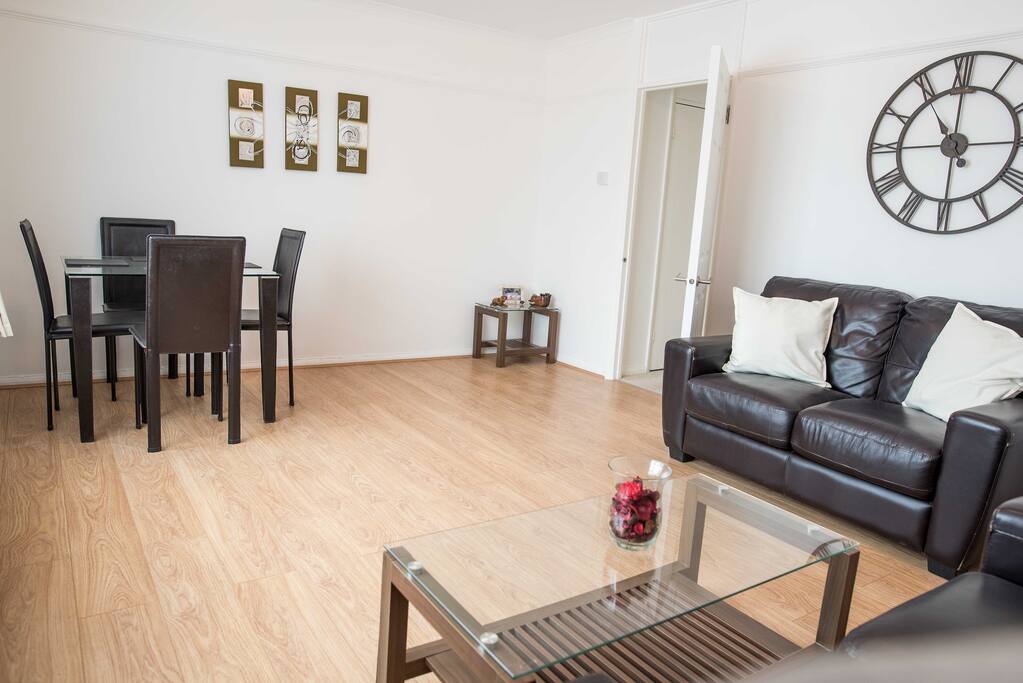 Sitting room includes a dinning table