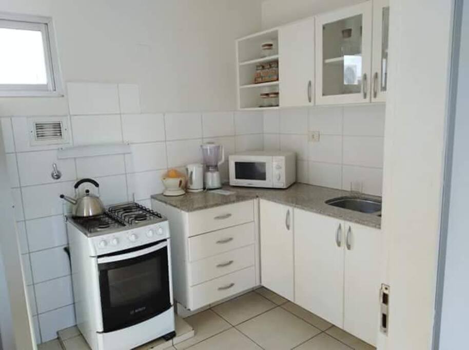 COCINA HUÉSPED