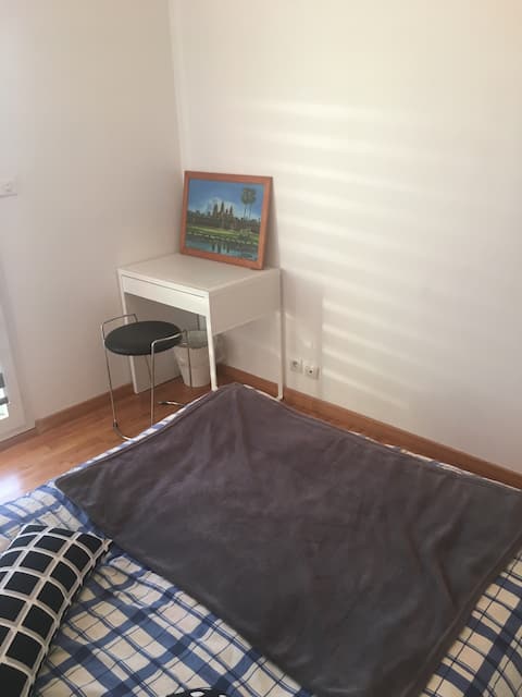 Chambre meublée chez l’habitant