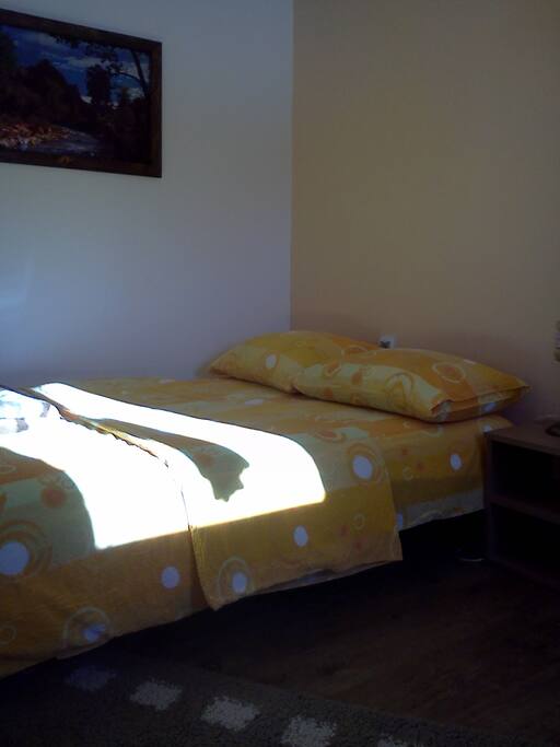 sleeping room for 2 persons