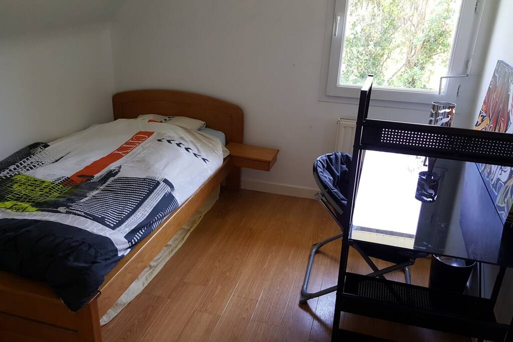 Chambre de Lucas