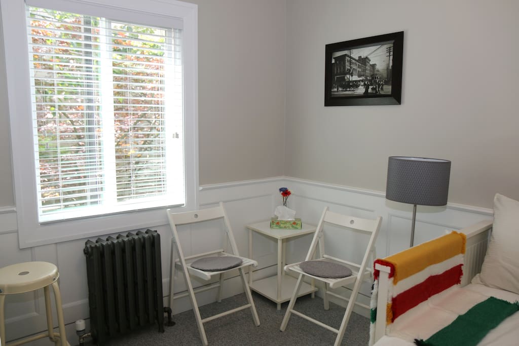 Unit 2 - sitting area