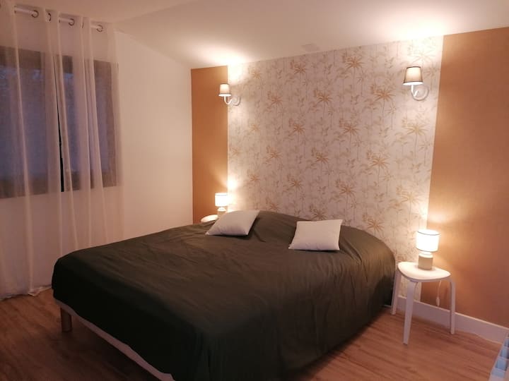 Master suite (kitanda 160) na bafu la kujitegemea 
