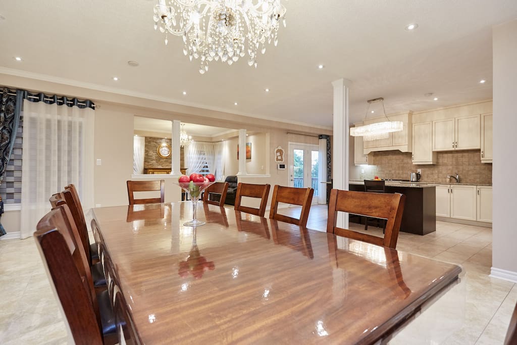 Dinning room.
