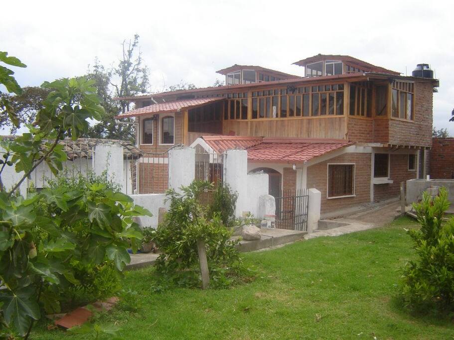 Patio Amplio