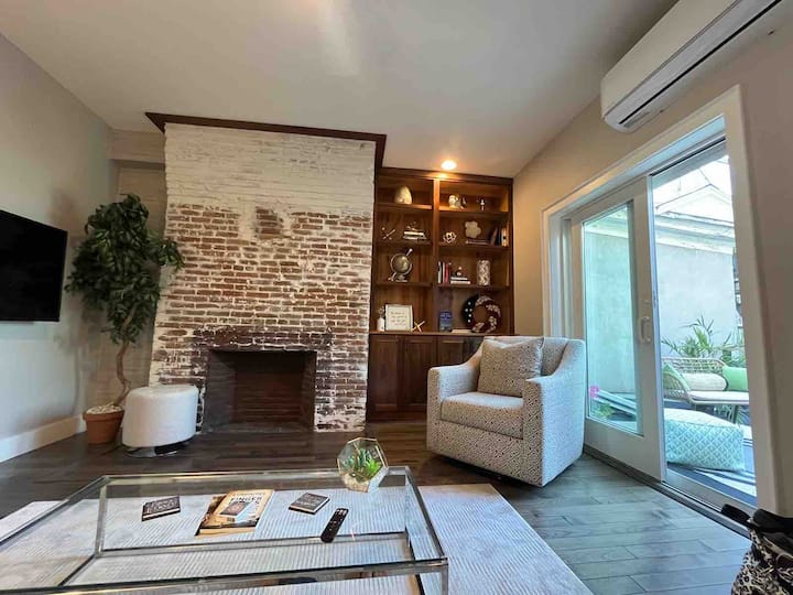 The Ford Flat In Perfect South Main Location - Geneva, NY