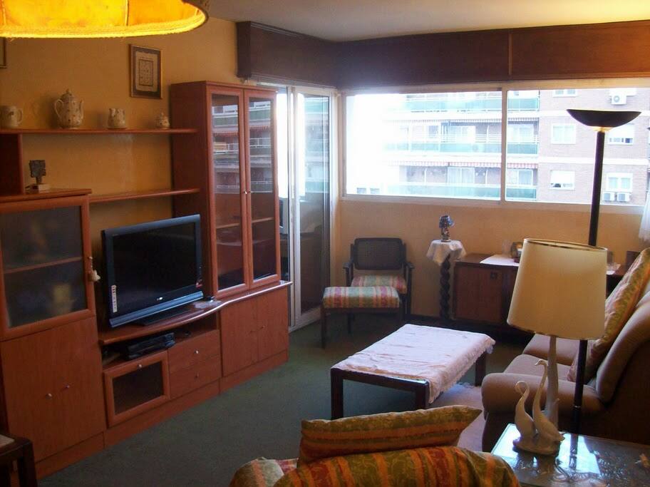 Apartamento acogedor y completamente equipado.