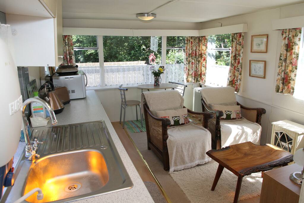 Open plan Kitchen/ Living Area