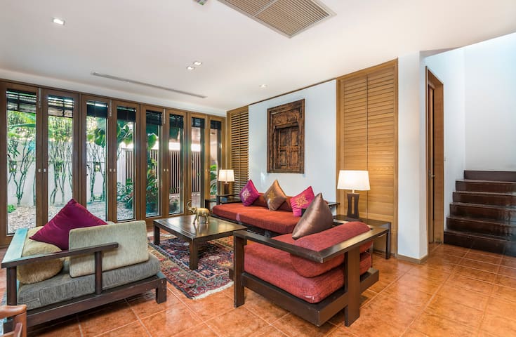 Authentic Thai House in the Heart of Thonglor