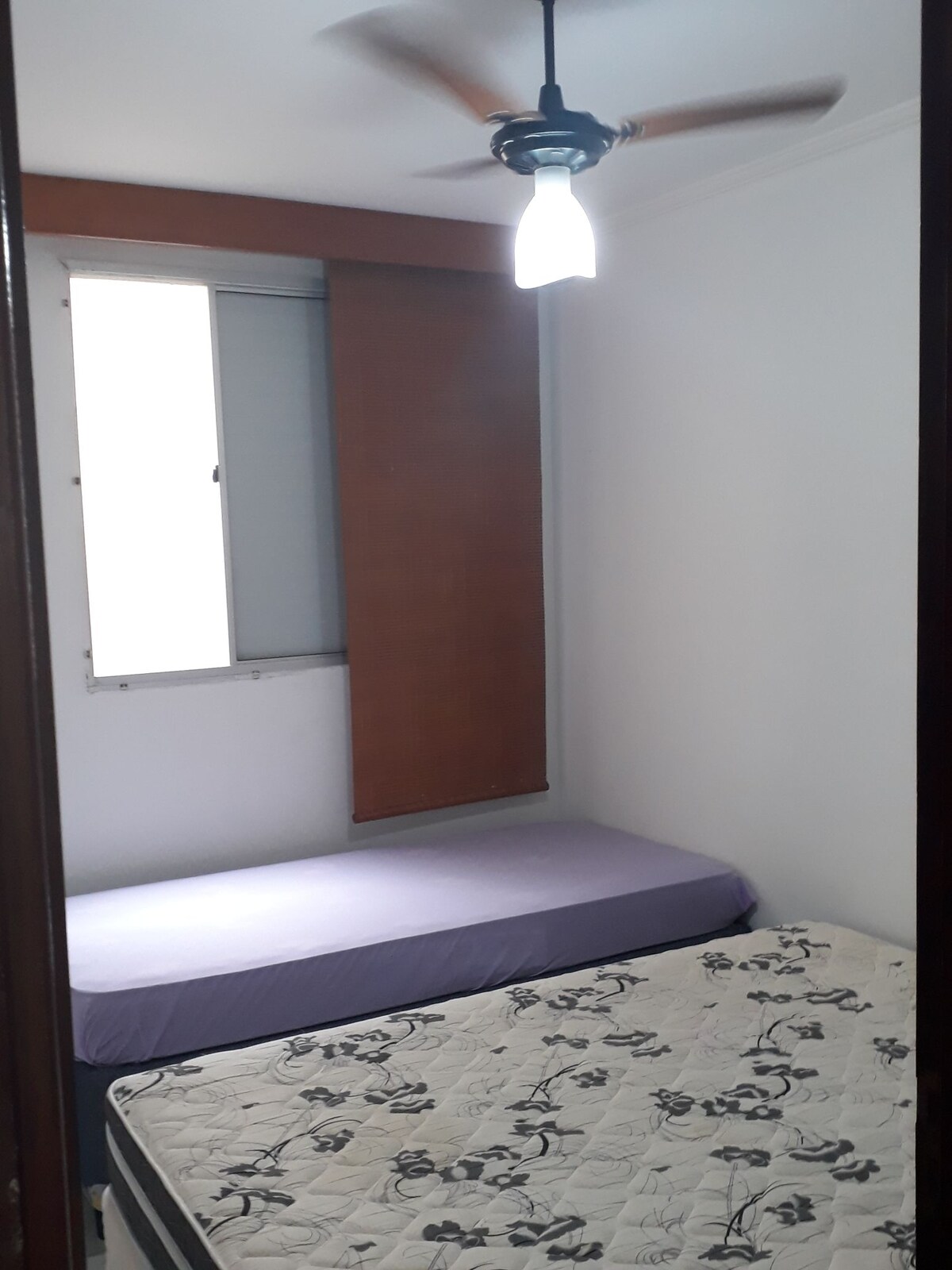 房间1 -双人床和1张单人床 