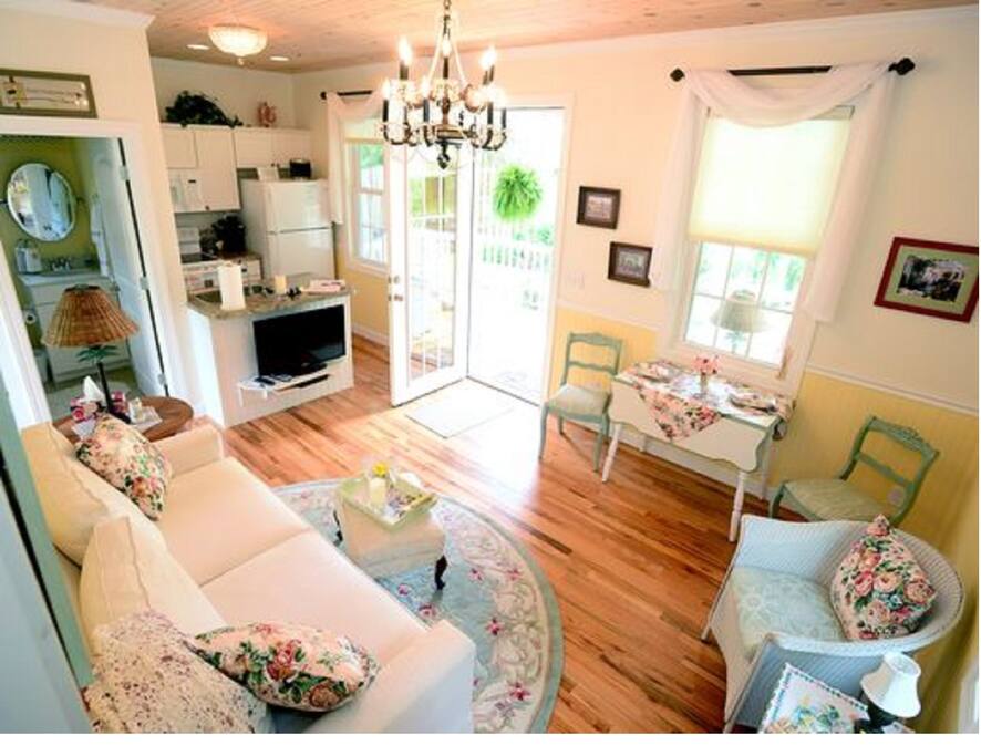 sunny, bright and invititing