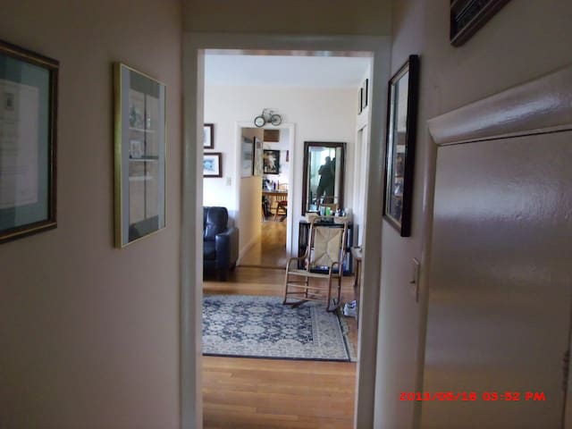 Cambridge  Harvard Comfortable Room