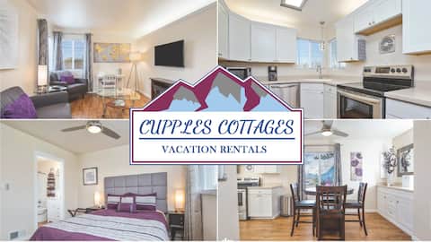 Cupples Cottage #1: Downtown, On-Site Car Rental!