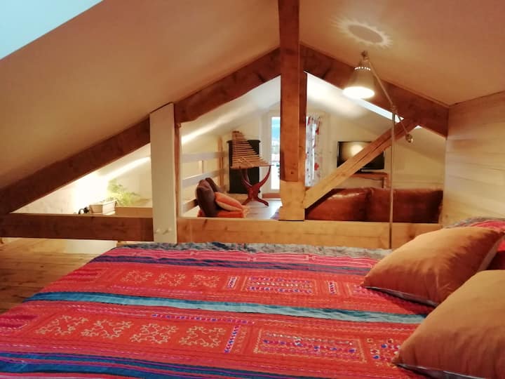 Койн диван мецанин 