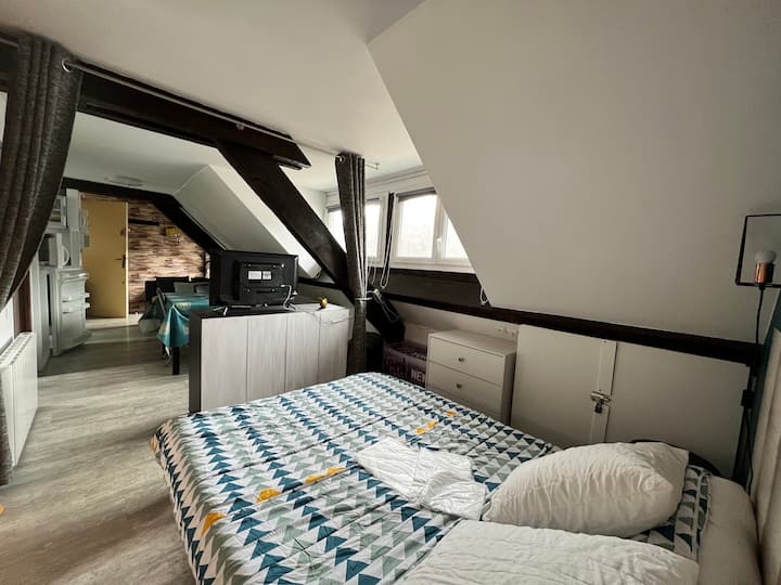 საძინებელი 1