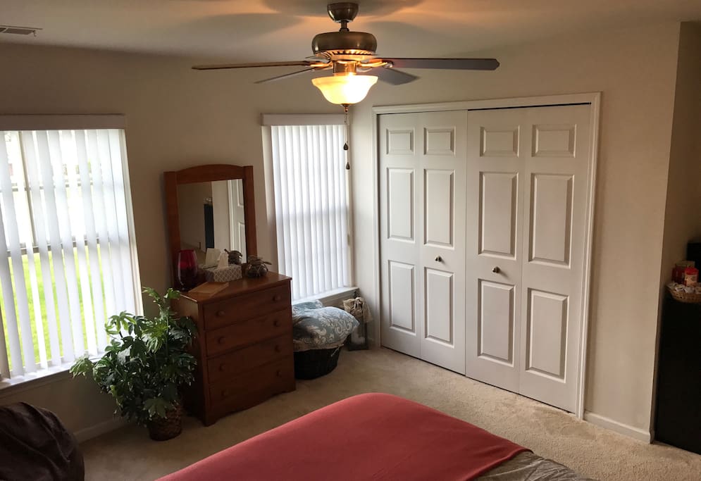 AirBNB Bedroom Available angle 2
