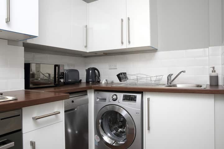 Cozy Edin Apt - Walking Distance To City Centre - エディンバラ