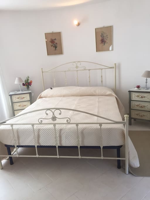 La camera da letto Shabby chic