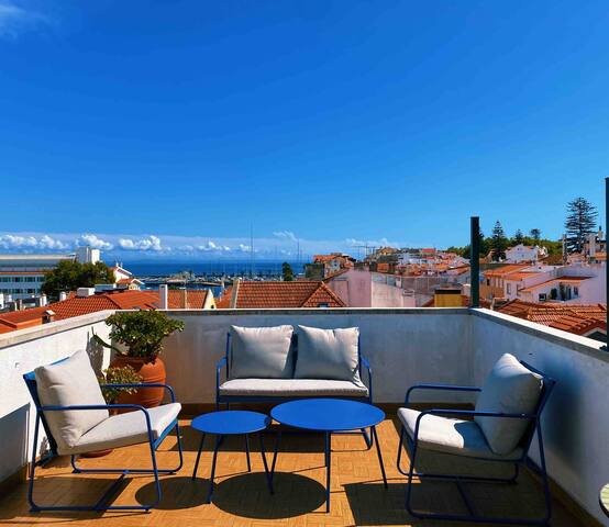 Sea View 5 minutes to Beach with Rooftop Terrace gallery image 2