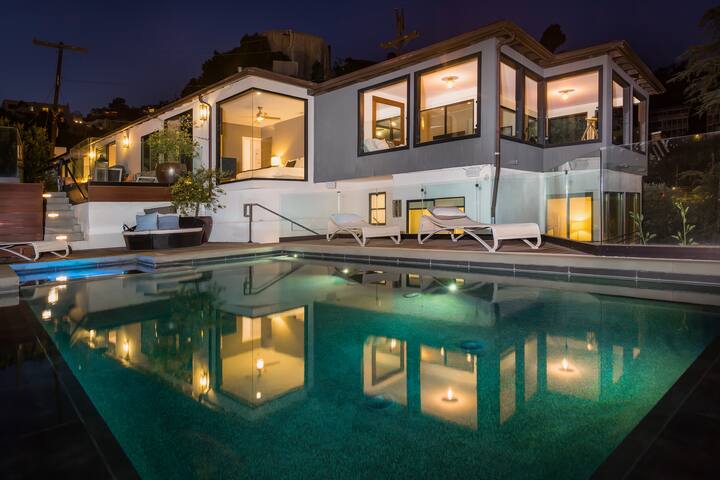 NEW MODERN HOUSE VIEWS ,POOL 4 BED gallery image 2