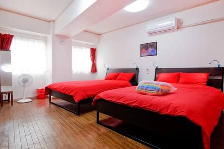 BIG! Near Subway & JR, Easy to Namba Umeda USJ #B5 - Apartment