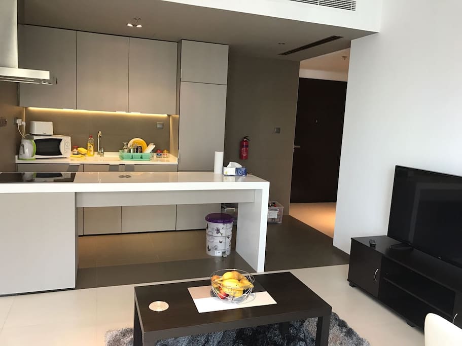 Breakfast bar in the kitchen