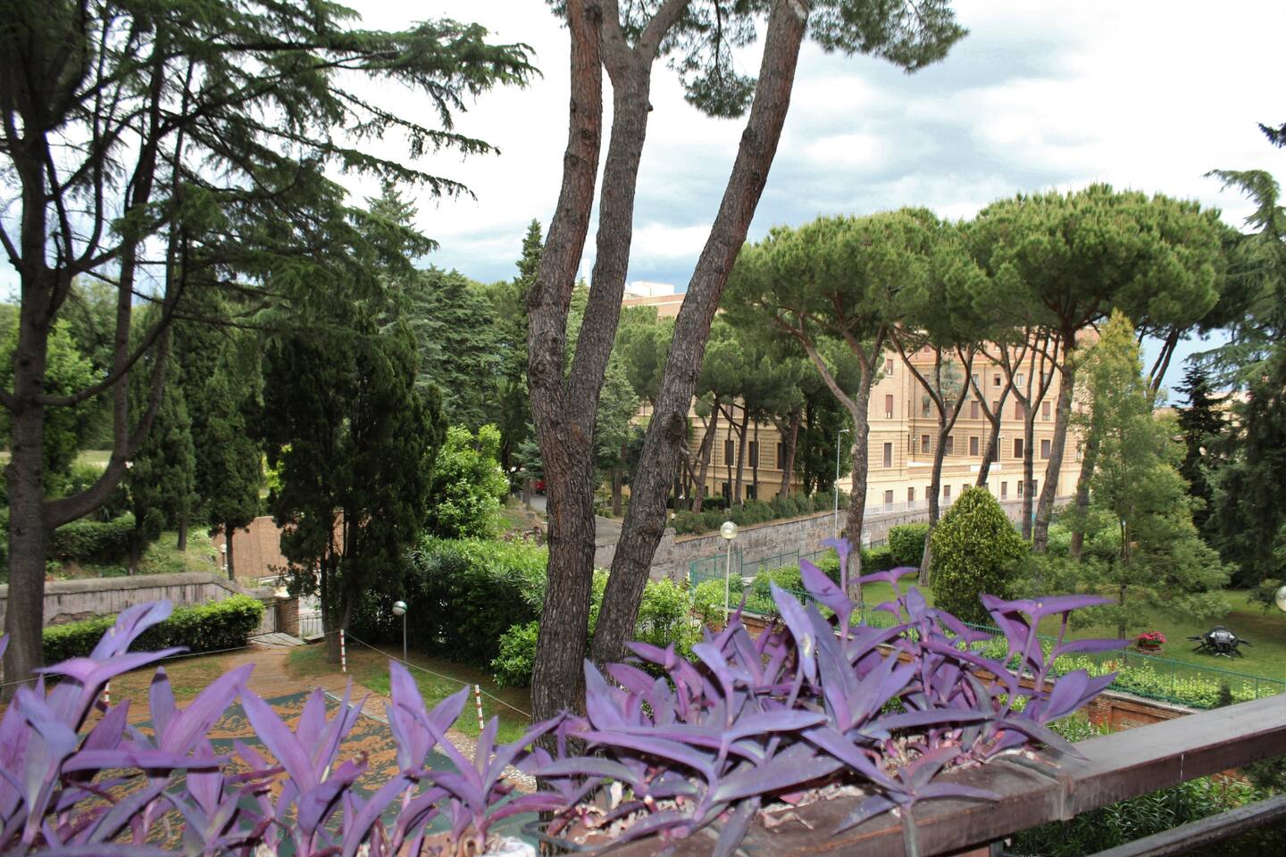 Giardino Vaticano 1 Roma S Pietro Flats For Rent In Rome