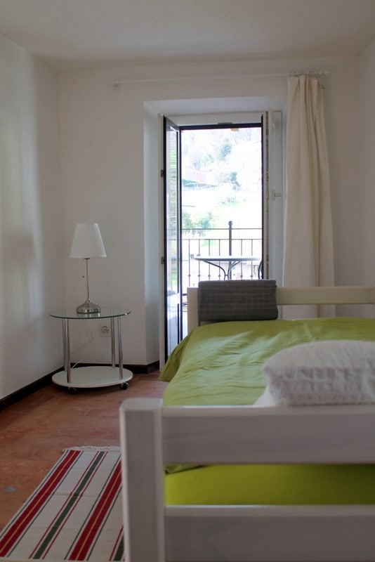 带阳台的单人卧室（二楼）