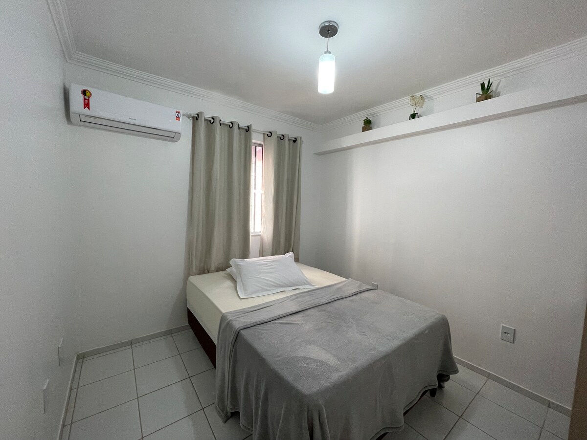 Chumba cha kwanza cha kulala 