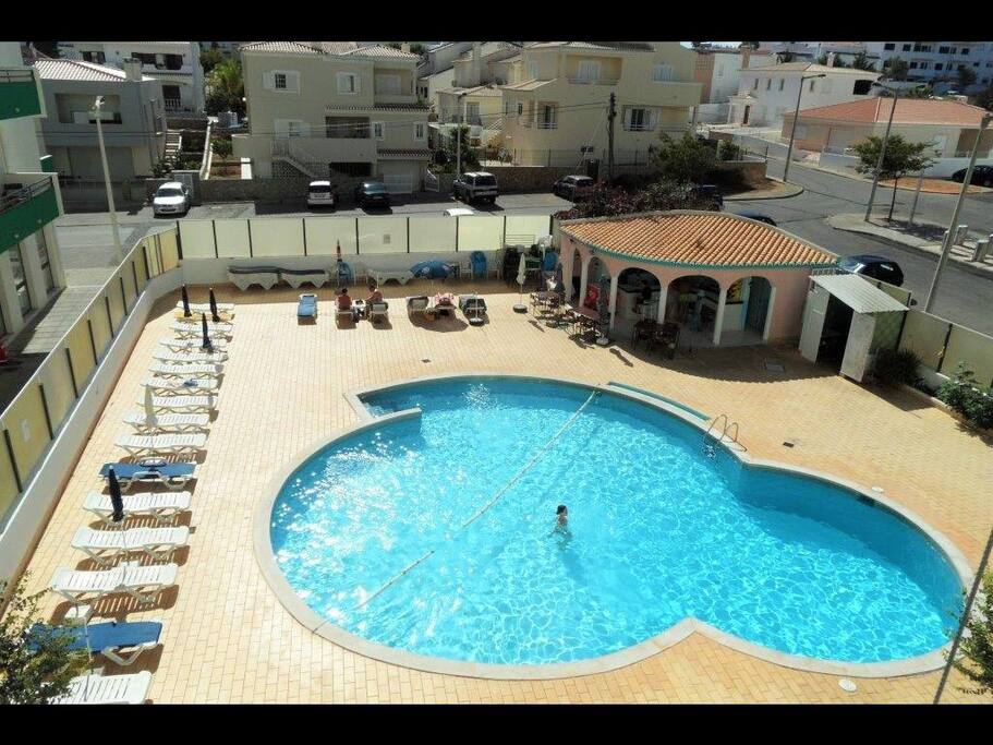 Piscina. Pool.