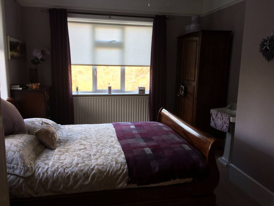 One of the beautiful King sized bedrooms