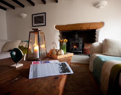 Beautiful Seaside Cottage