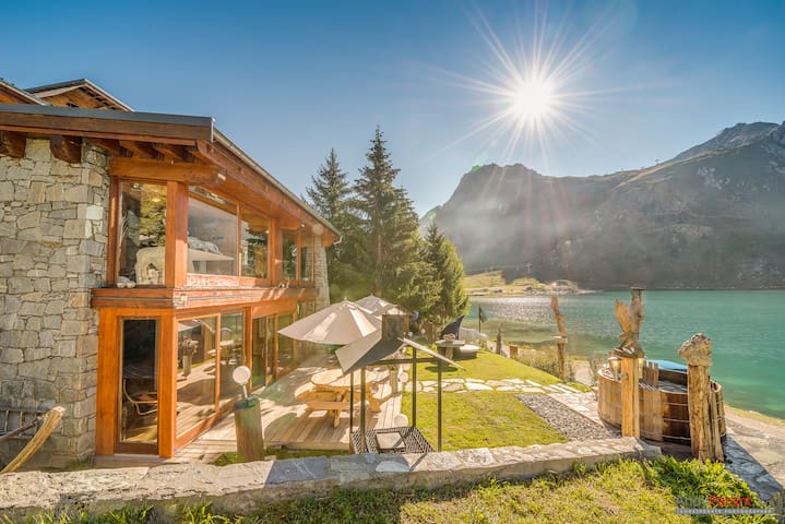 Chalet Lake Lodge
