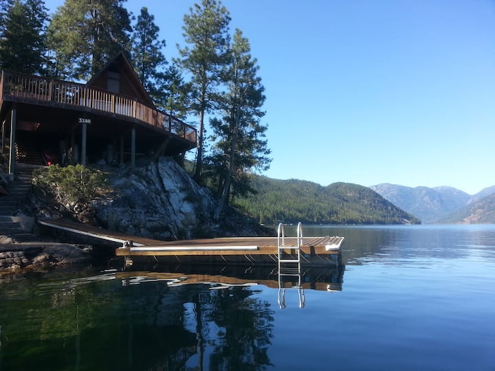 Christina Lake Front Paradise Cabins for Rent in Christina Lake, British Columbia, Canada