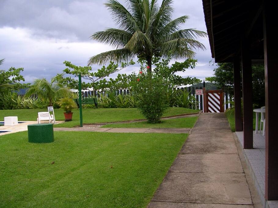 churrasqueira/pizzeira/piscina