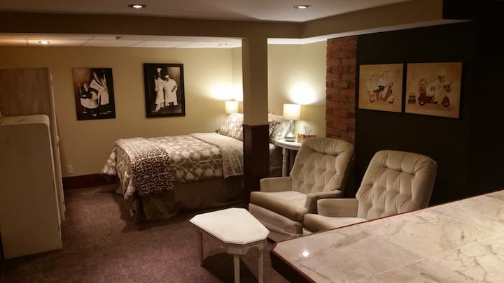 Rental unit in Penticton · ★4.89 · Studio · 1 bed · 1 bath