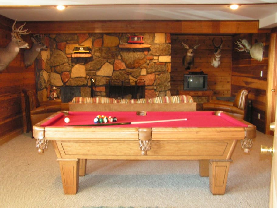 Downstairs Living Room with Pool Table