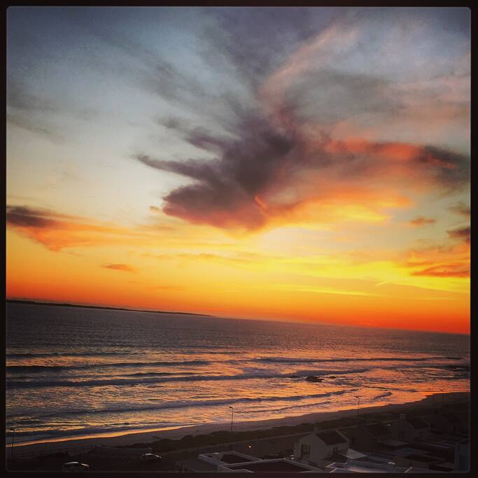 Sunset in Blouberg from Infinity