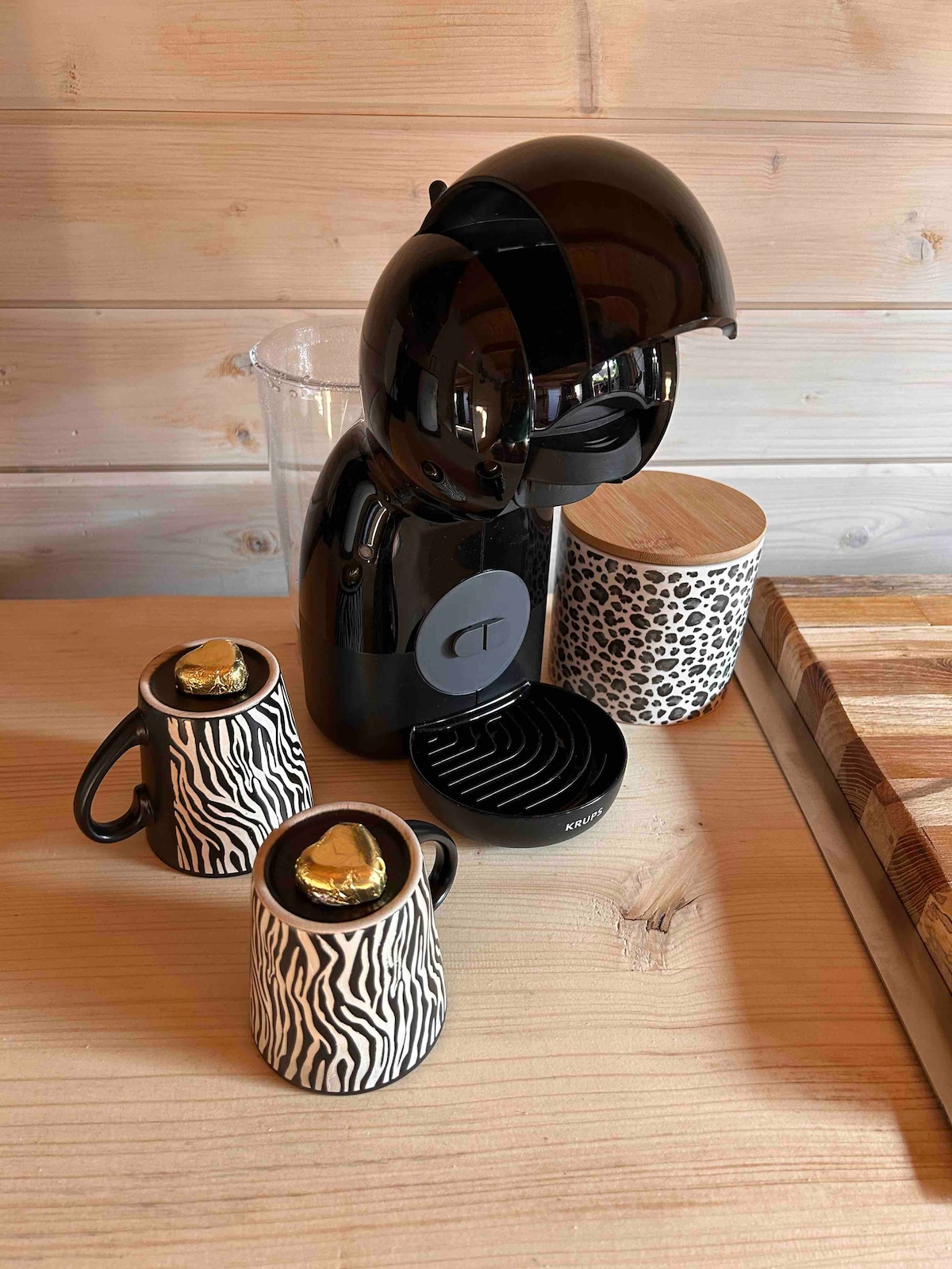 Top performing Airbnb: The cottage, near Brussels South Airport (CRL) in Charleroi