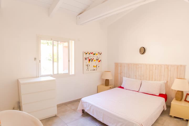 #3 ห้องนอนสีส้ม