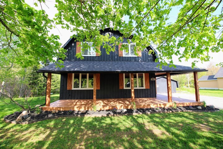 Black Barn Family Beach House