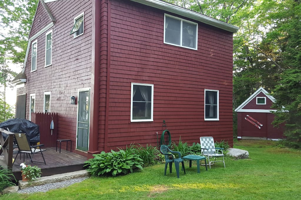 Rustic summer cottage on the coast