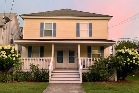 The Shore House on Madison - Pet Friendly Unit!