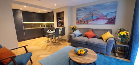 Popular Airbnb listing: Luxury One Bedroom Apartment Within the City Walls in York