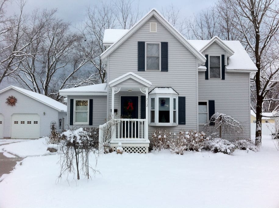 You can't beat winter in beautiful, quiet South Haven!