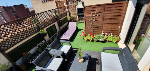 Beautiful penthouse | Centrally located, modern and with A/C