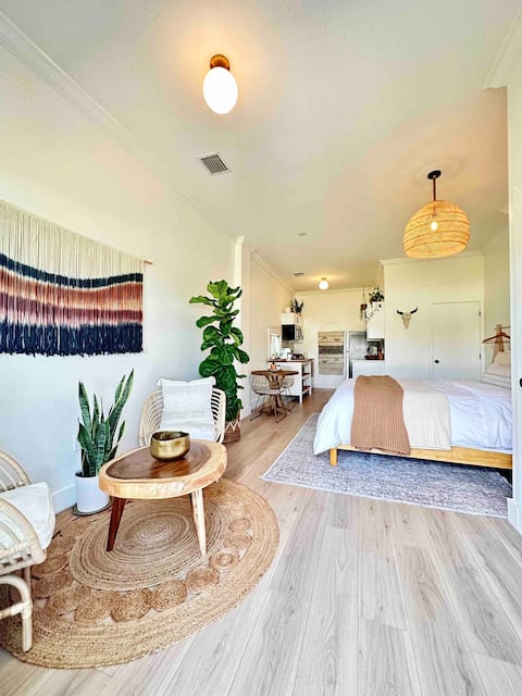 Villa Samsara - on a beautiful 5 acre farm