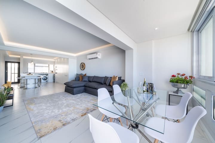 Ocean, sunshine & sea breeze gallery image 4