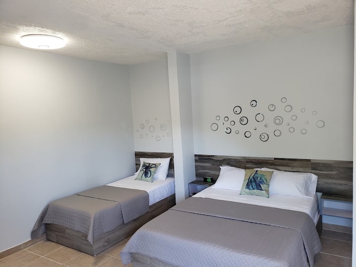 1 letto queen-size e 1 letto singolo 