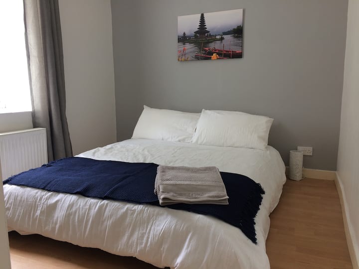 Leith Holiday Rentals & Homes Leith, Edinburgh, United Kingdom Airbnb